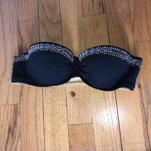 ❌SOLD ❌ Black/gold strapless bikini top